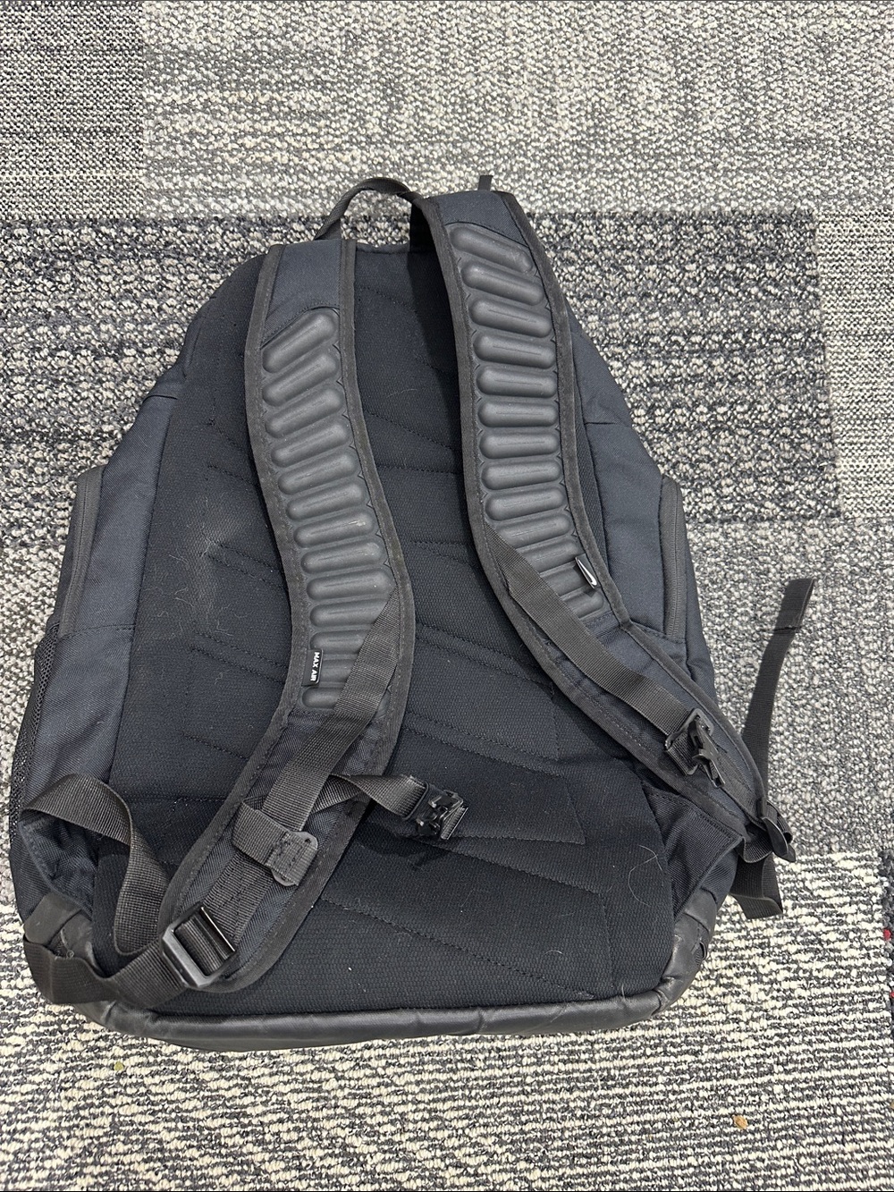 Nike Elite Backpack - Picture 2 of 2